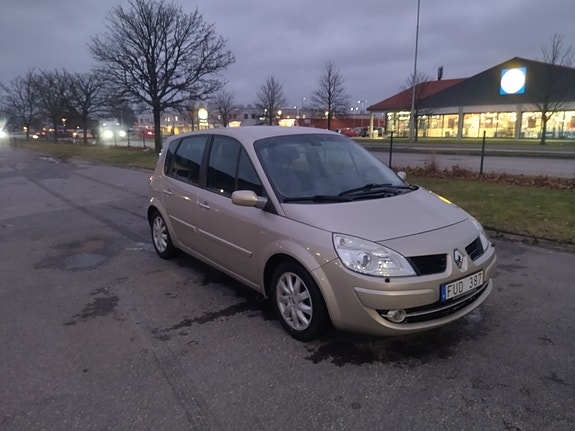 Renault Scenic II 2 of 15