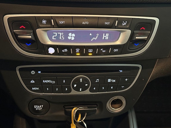 Renault Megane 18 of 25