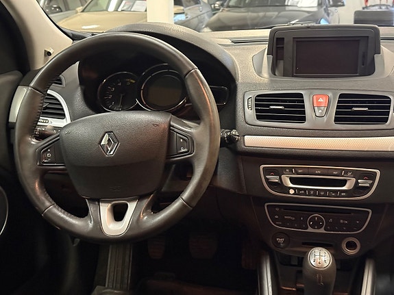 Renault Megane 15 of 25