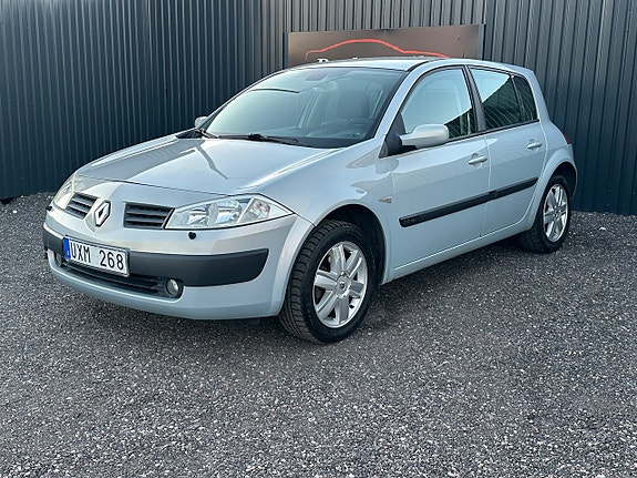 Renault Megane 3 of 9