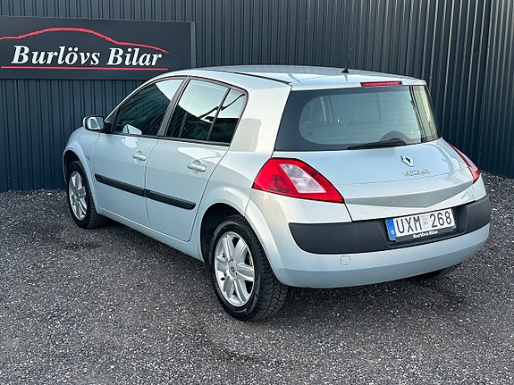 Renault Megane 7 of 9