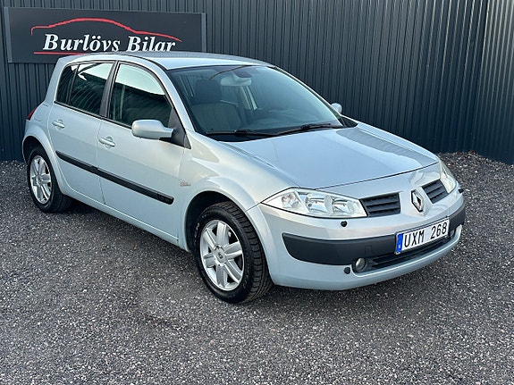 Renault Megane 6 of 9