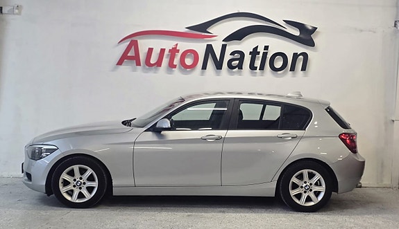 BMW 116d 2 of 5