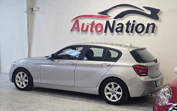 BMW 116d 3 of 5