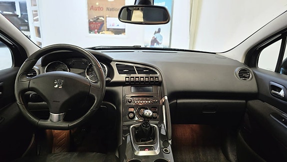 Peugeot 3008 8 of 14