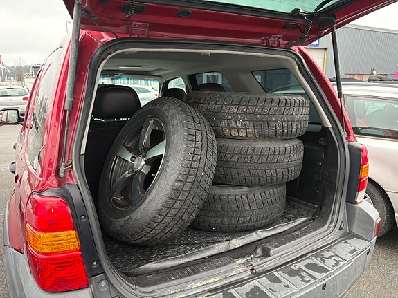 Ford Maverick 10 of 11