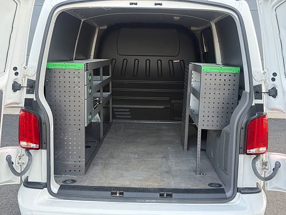 Volkswagen Transporter 16 of 29