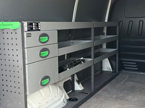 Volkswagen Transporter 15 of 27