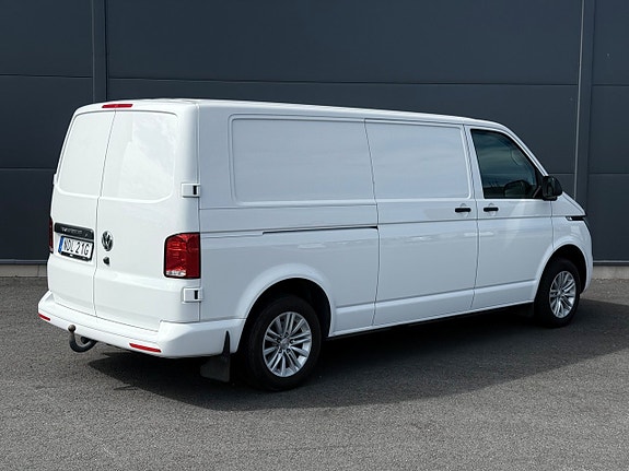 Volkswagen Transporter 8 of 27