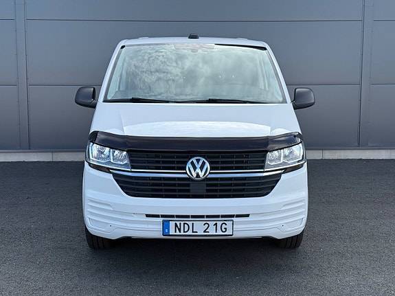 Volkswagen Transporter 9 of 29