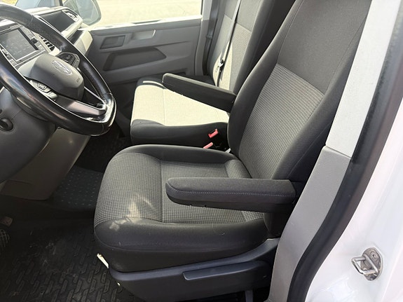 Volkswagen Transporter 17 of 27