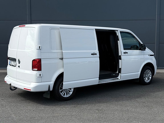 Volkswagen Transporter 7 of 27