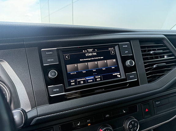 Volkswagen Transporter 25 of 29