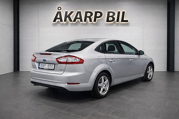 Ford Mondeo 4 of 5