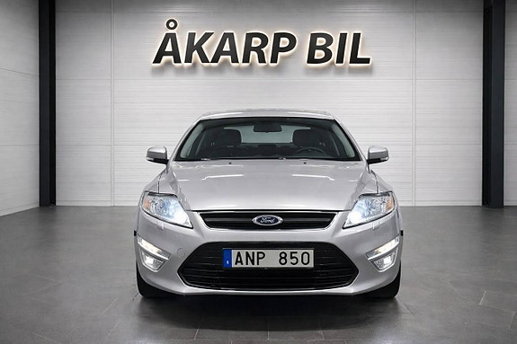 Ford Mondeo 2 of 5