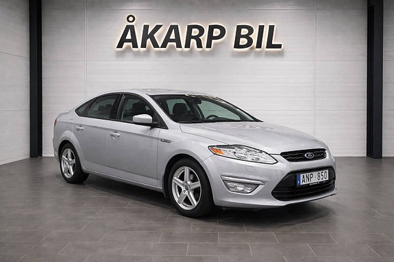 Ford Mondeo 3 of 5
