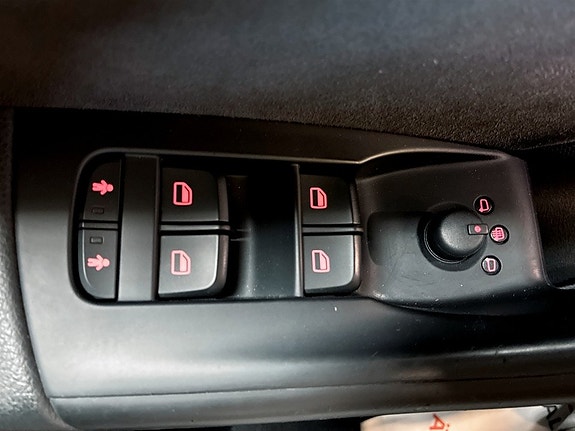Audi Q3 9 of 19