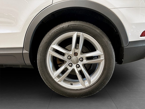 Audi Q3 17 of 19