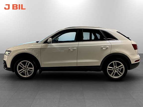 Audi Q3 16 of 19