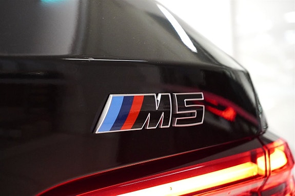 BMW M5 6 of 28