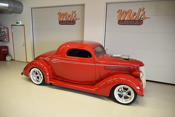 Ford Model 68 10 of 30