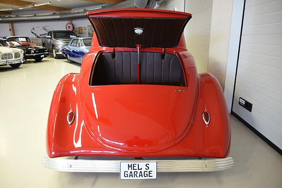 Ford Model 68 15 of 30