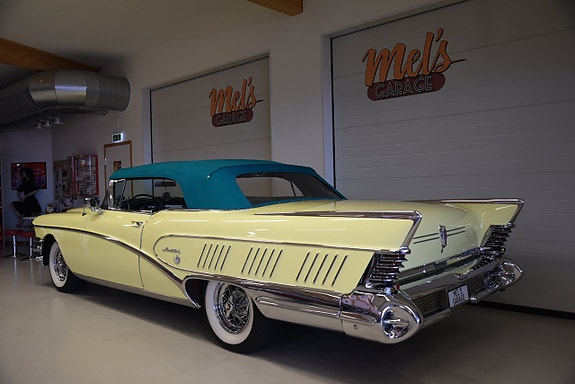 Buick Limited 7 of 30
