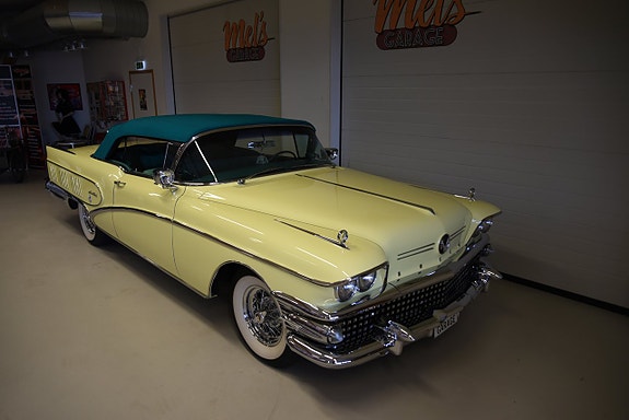 Buick Limited 11 of 30
