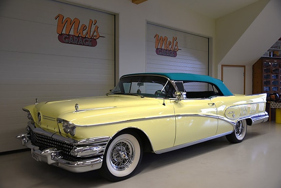 Buick Limited 3 of 30