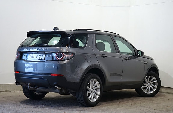 Land Rover Discovery Sport 4 of 5