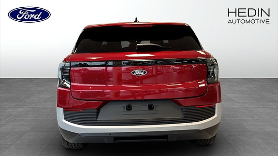 Ford Explorer 7 of 12