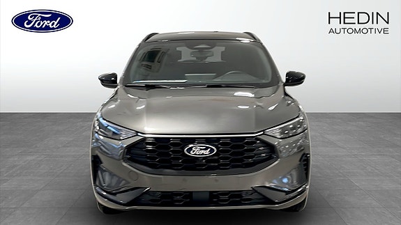 Ford Kuga 8 of 9