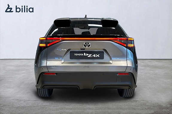 Toyota bZ4X 6 of 22