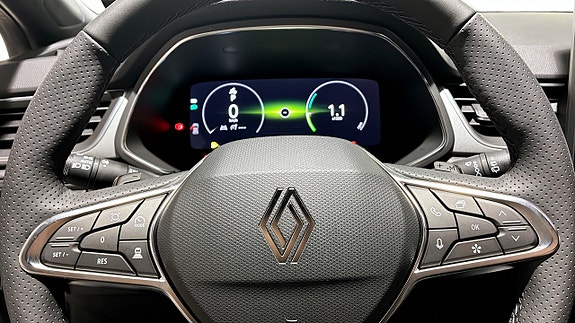 Renault Captur 12 of 23