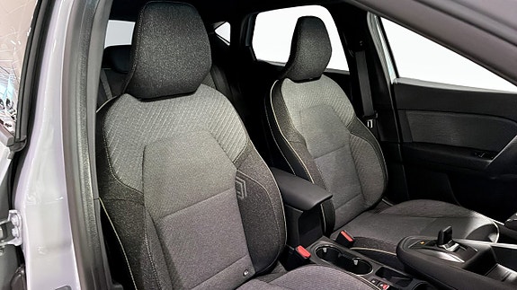 Renault Captur 23 of 23