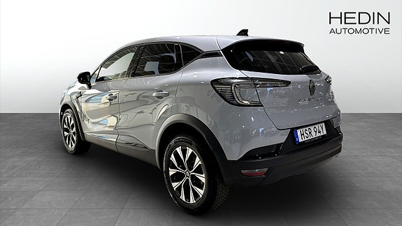 Renault Captur 7 of 23