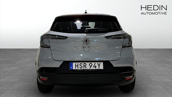 Renault Captur 6 of 23