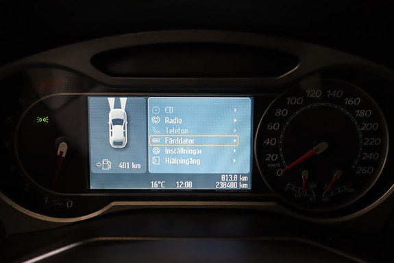 Ford Mondeo 18 of 18