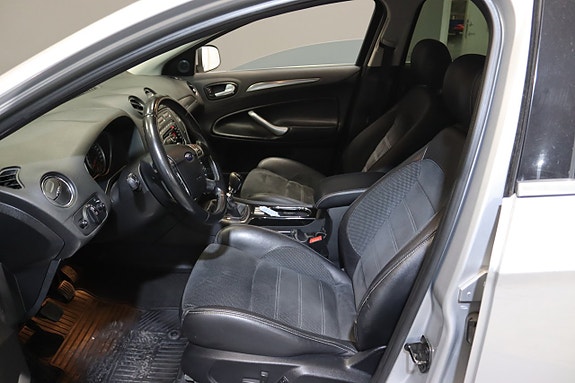Ford Mondeo 14 of 18