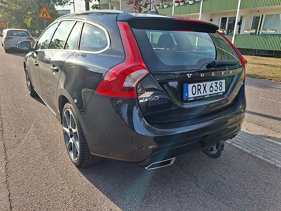 Volvo V60 3 of 18