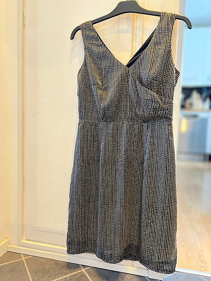 Product image 16 of 17