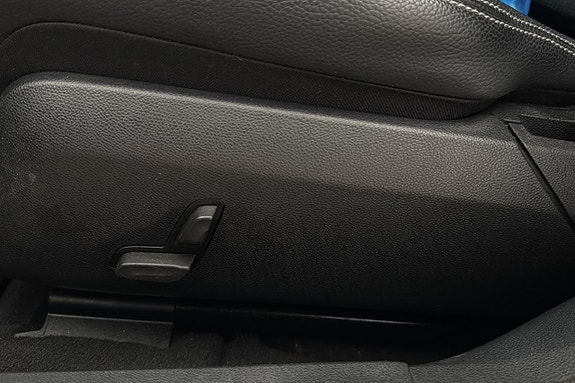 Mercedes-Benz E220 22 of 27