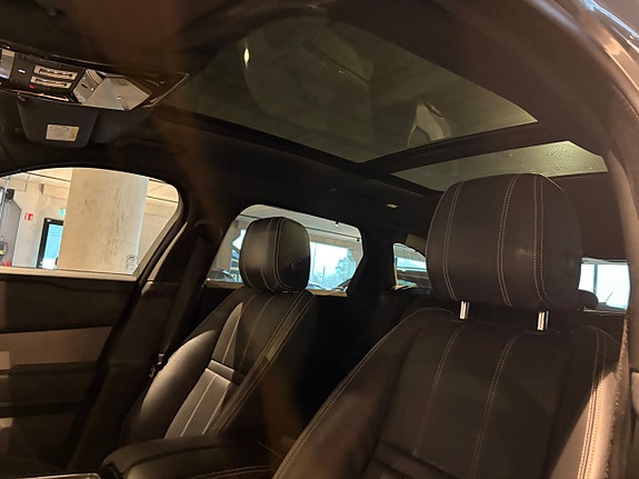 Land Rover Range Rover Velar 19 of 19
