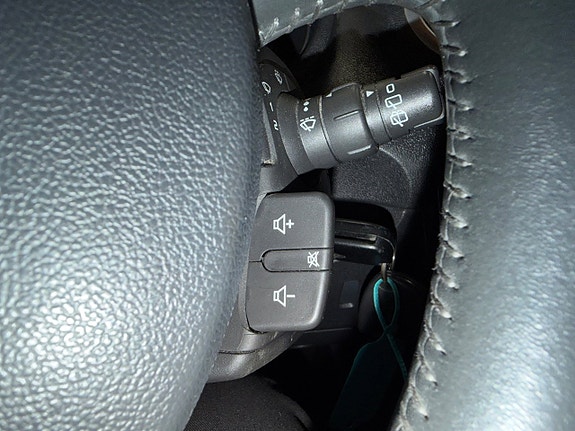 Renault Clio 9 of 12