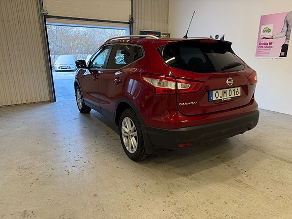 Nissan Qashqai 4 of 5