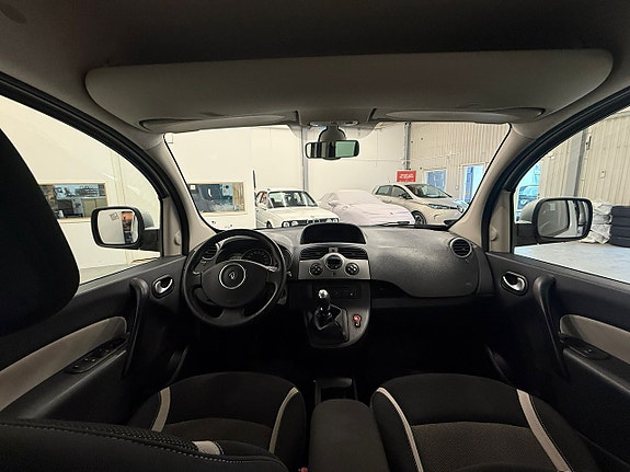 Renault Kangoo Express 10 of 11