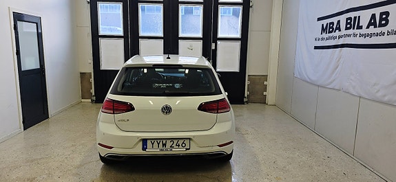 Volkswagen Golf-Serie 8 of 20
