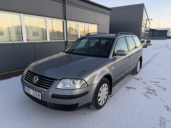 Volkswagen Passat 4 of 5
