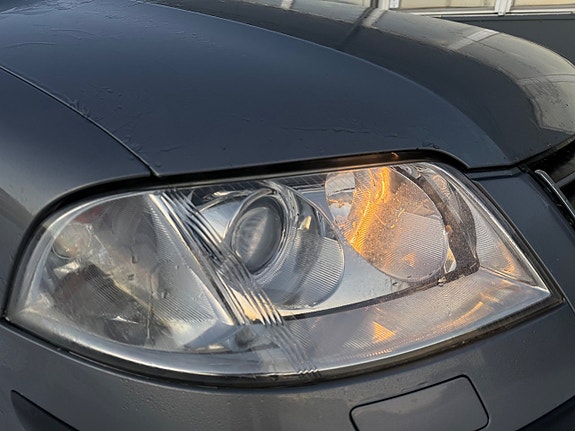 Volkswagen Passat 6 of 16