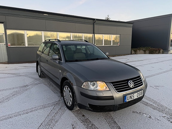 Volkswagen Passat 3 of 5